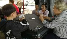 我和爸爸打扑克