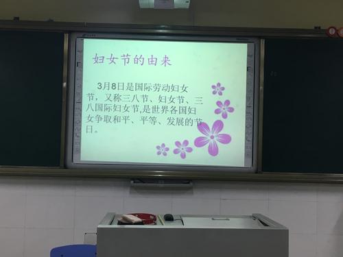 照顾学校里的每一棵树