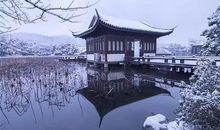 美如仙境的西湖