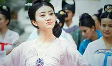 十里桃花暖春里的妈妈