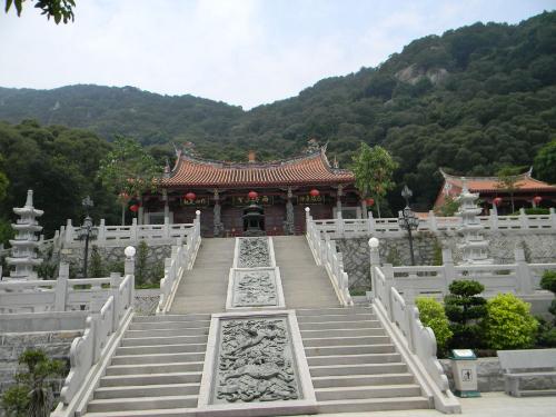 游览清远山