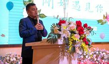 在学校刚好遇见你