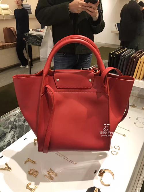 那堆书