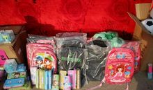 学雷锋，跳蚤市场爱心义卖活动