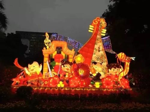 除夕是如此热闹