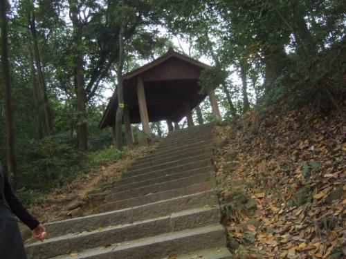 攀登杭州五云山