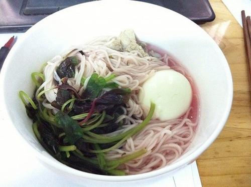 一碗鸡蛋面
