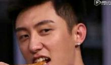 我再也不吃辣条了