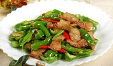 我学会炒青椒炒肉