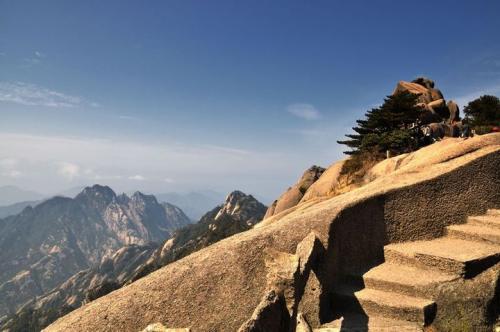 春季黄山