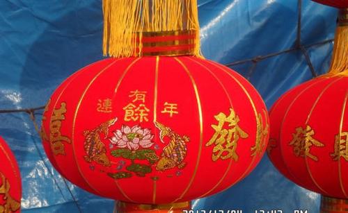 未来的灯笼