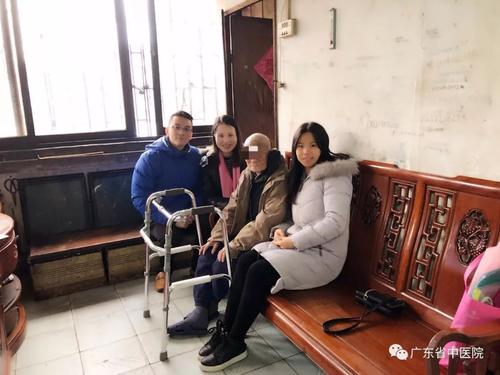 匆匆上门拜访