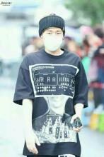 在艰难的道路上奔跑