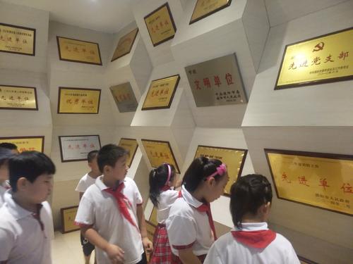 参观人防部