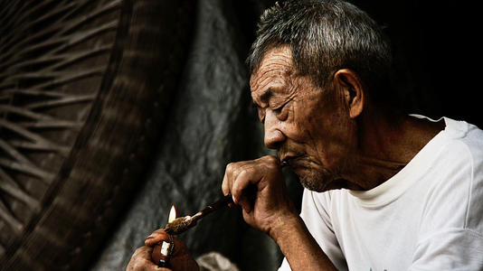 爱上“傅守罗”的爷爷