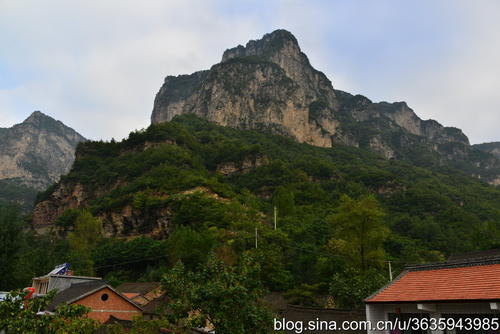 我家门前有一座山