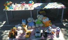 有趣的玩具义卖