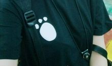 嘿，那个卖报的小孩