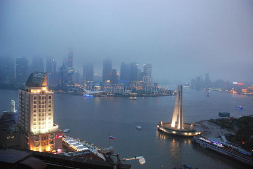 黄浦江夜