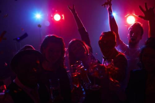 玩具夜总会狂欢