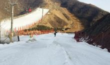 西部长青滑雪场一日游