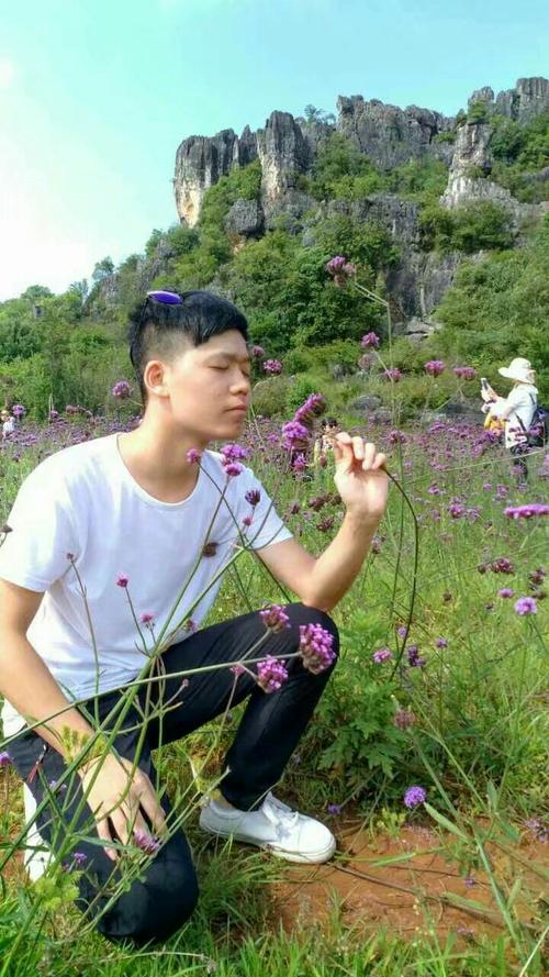 年轻，长大