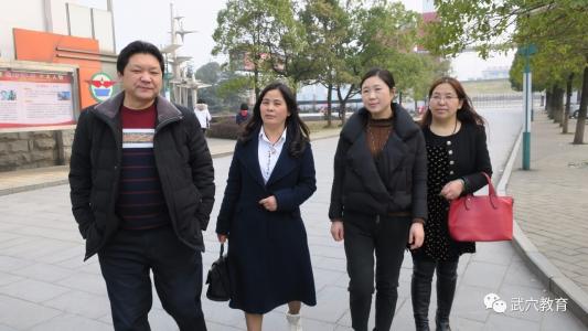 感动校园老师张