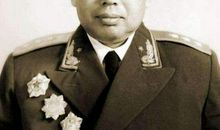 读《毛泽东的军装》有感