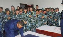 参观消防中队有感