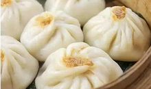 第一次包小笼包