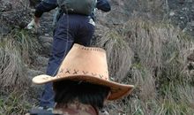 鸡年趣事——爬山