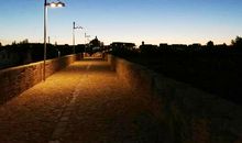 路在脚下面向远方