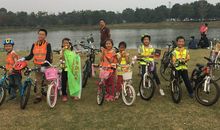 和谐温馨的骑行之旅