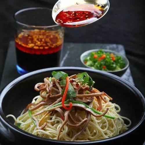 “偷”