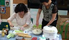 妈妈教我做寿司