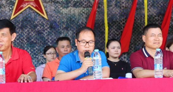 我们班上的新老师