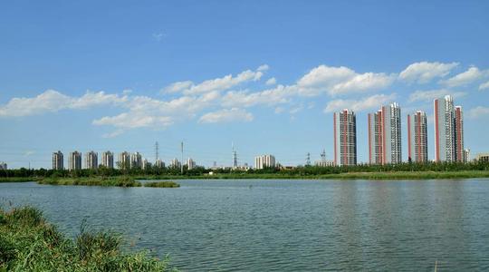 校园两三景