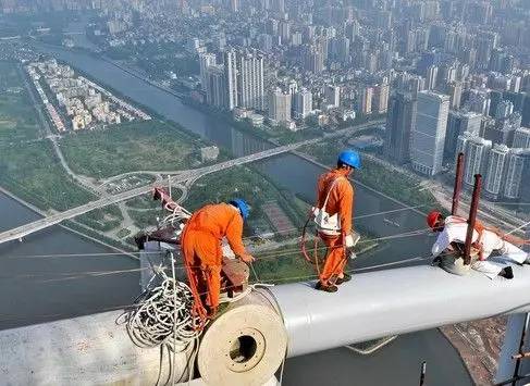 暮光之城的清洁工