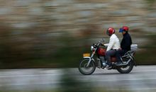 人在故乡中书写离殇