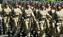 观看阅兵式有感