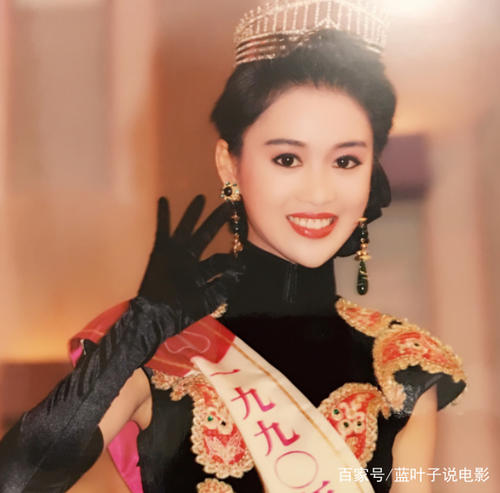 美丽在于骨骼，而非皮肤