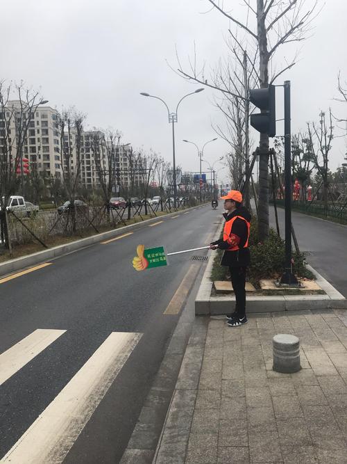寒假中的社会实践-小文明顾问