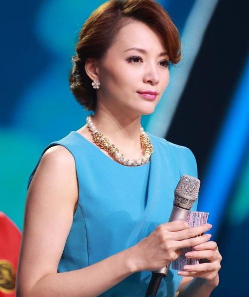 尴尬中的快乐