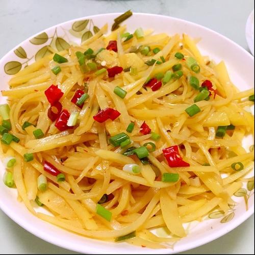 美味的酸辣土豆丝
