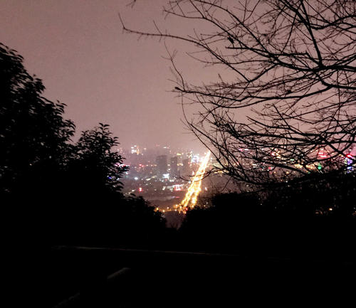 攀登大书山
