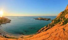 在无边无际的蓝天上