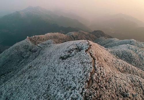 龙泉山游