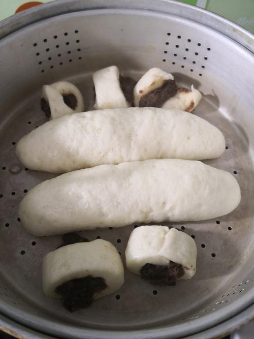 口袋和可爱的“ bun头”