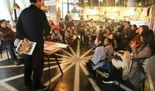 参加国学亲子营结营活动