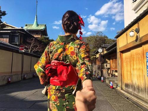 他掌握了生活